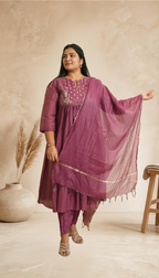 Women Mauve Embroidered Kurta Set with Pants & Dupatta