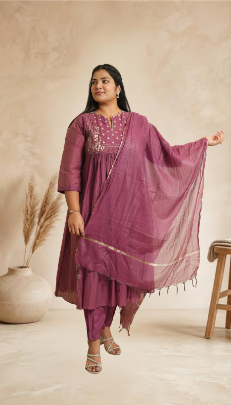 Women Mauve Embroidered Kurta Set with Pants & Dupatta
