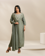Women Olive Green Embroidered Straight Kurta Set with Dupatta