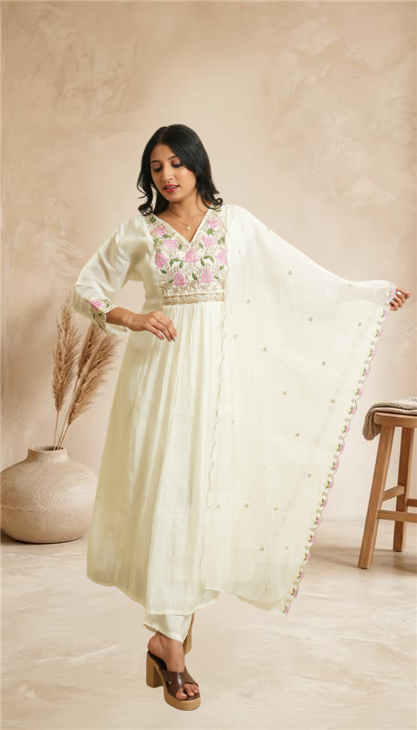Graceful Ivory Embroiderd Kurta Suit