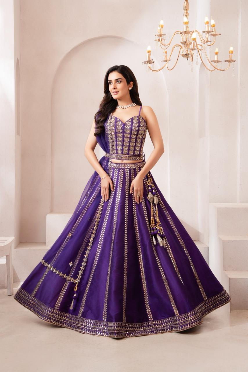 Royal Purple Elegance – A Perfect Blend of Tradition & Glamour