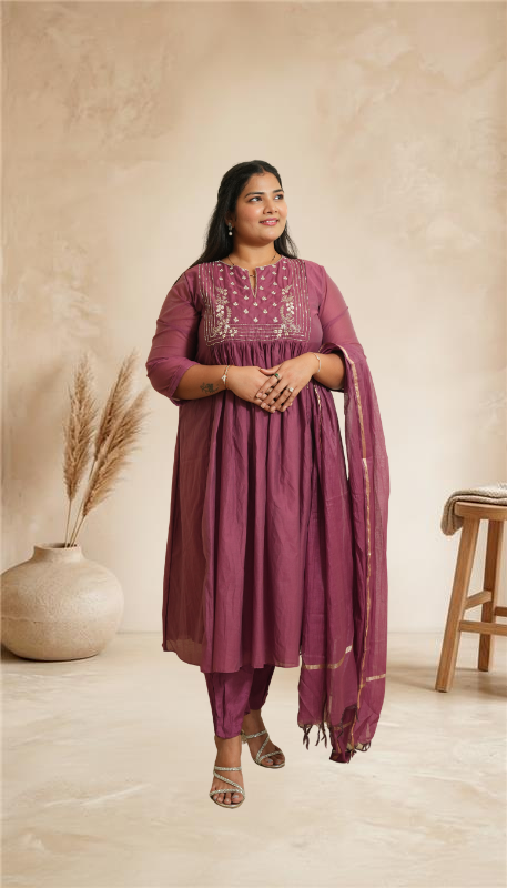 Women Mauve Embroidered Kurta Set with Pants & Dupatta