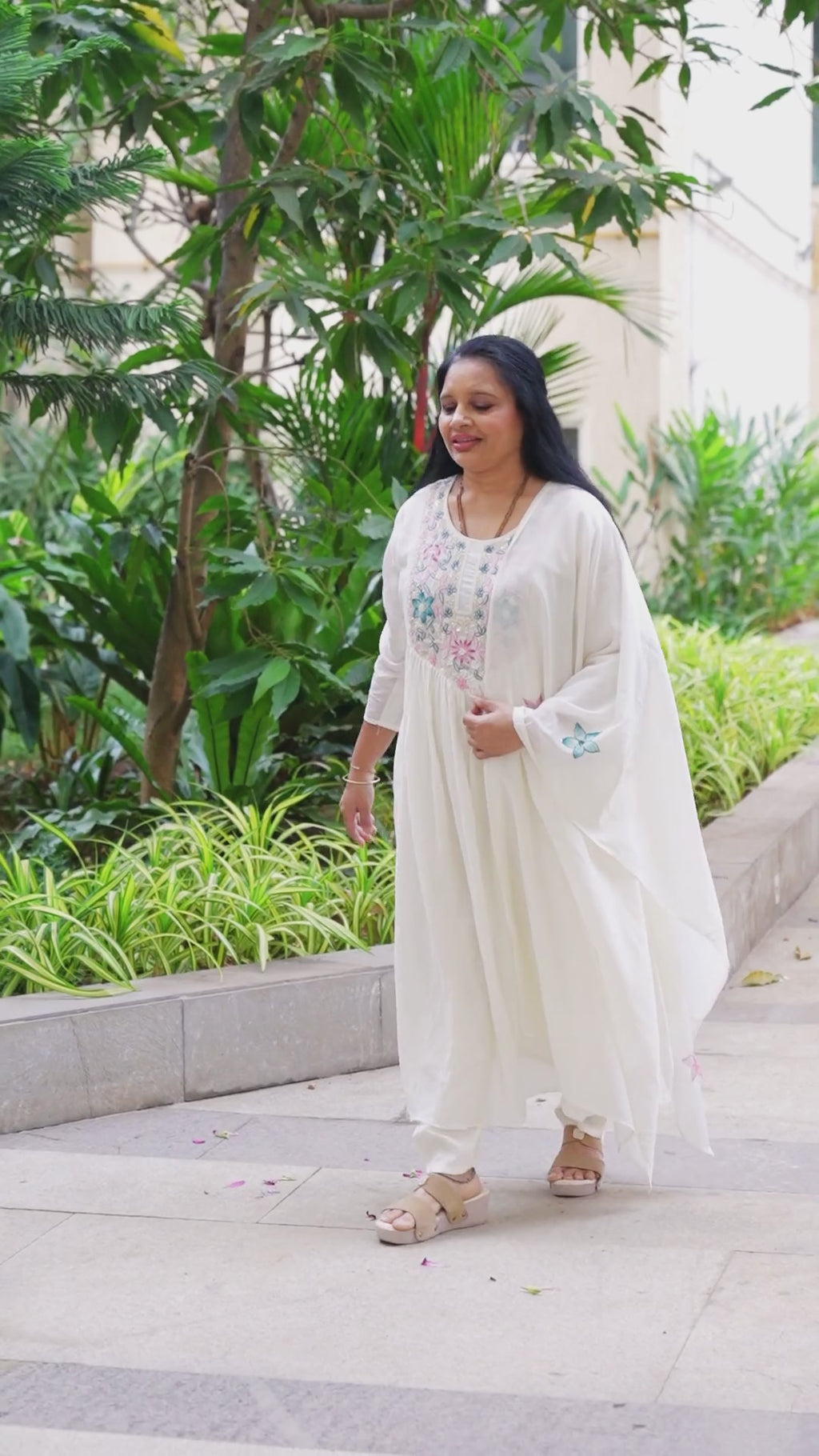 Women Off-White Floral Embroidered Kurta with Pants & Dupatta Set