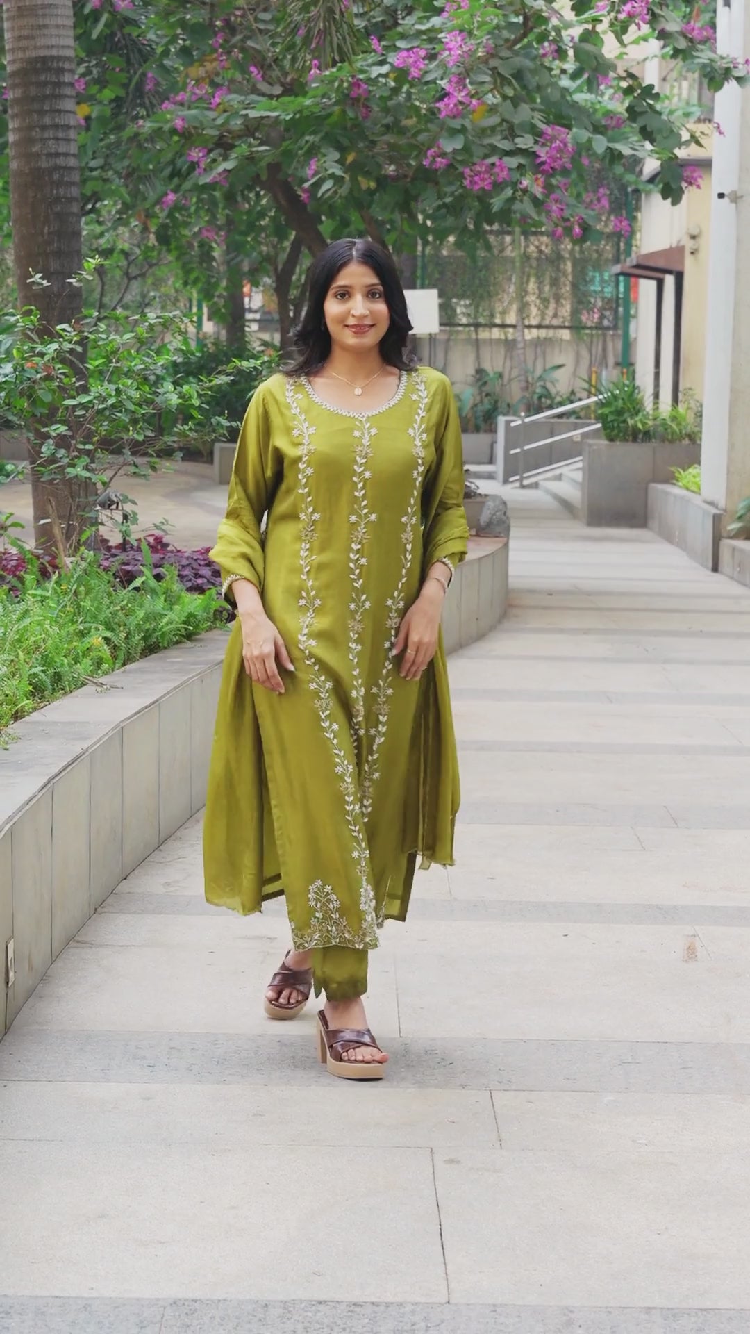 Olive Green Embroidered Kurta Set with Dupatta – Straight Fit Ethnic Wear for Women
