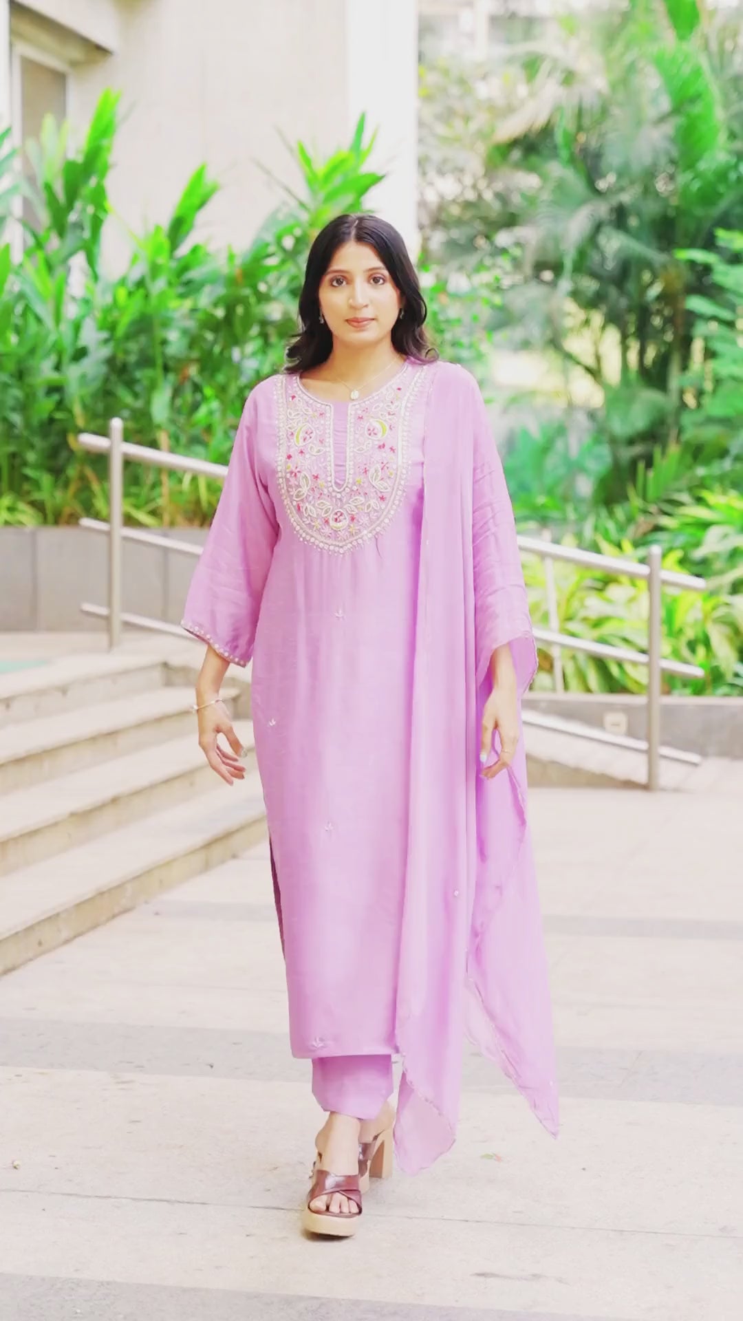 Graceful lilac elegance for effortless festive and everyday wear